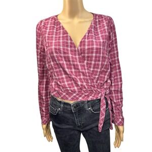 Abercrombie & Fitch Size S V neck‎ long sleeve wrap top button closure tie sides
